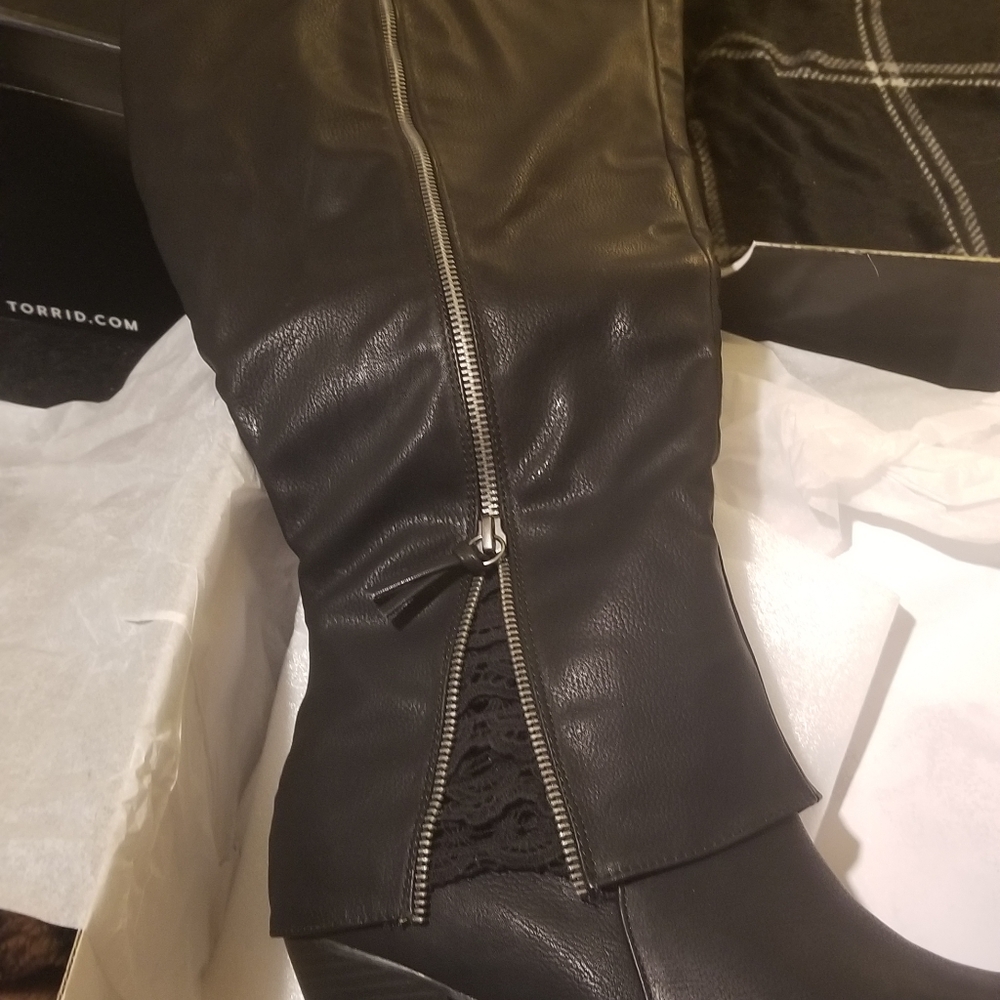 Torrid boots - Picture 6 of 8